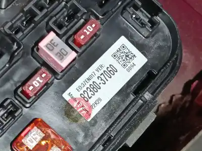 Pezzo di ricambio per auto di seconda mano scatola relè/fusibili per ssangyong korando (c300) 1.5 riferimenti oem iam 8238037060  