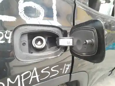 Автозапчастина б/у зовнішній пливний колпак для jeep-viasa compass (mp, m6, mv, m7) 1.4 multiair посилання на oem iam   