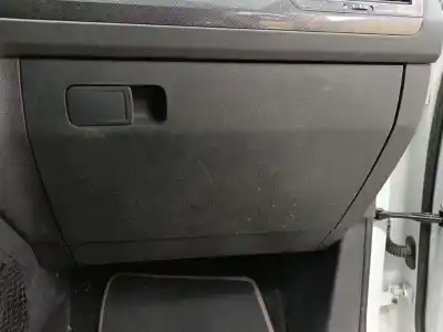 Автозапчасти б/у бардачок за VOLKSWAGEN TIGUAN (AD1, AX1) 2.0 TDI ссылки OEM IAM   
