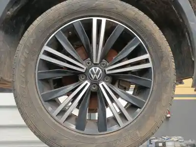 Peça sobressalente para automóvel em segunda mão  por VW TIGUAN (AD1, AX1)  Referências OEM IAM 235/55/18  
