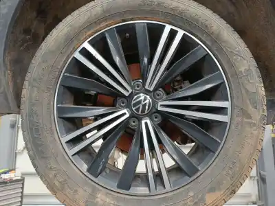 Peça sobressalente para automóvel em segunda mão  por VW TIGUAN (AD1, AX1)  Referências OEM IAM 235/55/18  