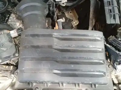 Peça sobressalente para automóvel em segunda mão filtro de ar por volkswagen tiguan (ad1, ax1) 2.0 tdi referências oem iam 