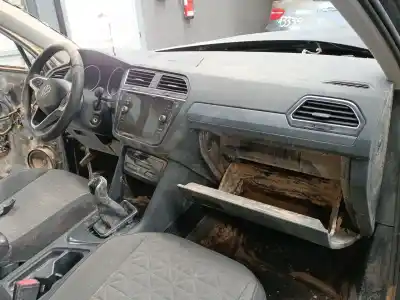 Gebrauchtes Autoersatzteil Instrumententafel zum VW TIGUAN (AD1, AX1) 2.0 TDI OEM-IAM-Referenzen   