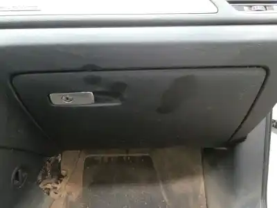Gebrauchtes Autoersatzteil HANDSCHUHFACH zum AUDI Q3 (8UB, 8UG) 2.0 TDI QUATTRO OEM-IAM-Referenzen   