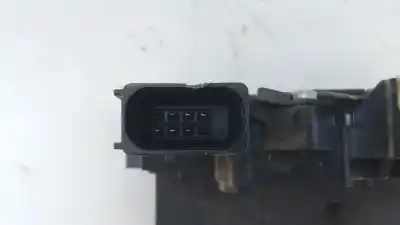 Peça sobressalente para automóvel em segunda mão fechadura da porta dianteira direita por opel corsa e (x15) 1.4 (08, 68) referências oem iam 13431840 e2-b6-10-2 