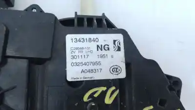 Peça sobressalente para automóvel em segunda mão fechadura da porta dianteira direita por opel corsa e (x15) 1.3 cdti (08, 68) referências oem iam 13431840 e2-b6-9-1 