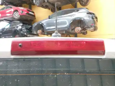 Автозапчасти б/у центральный стоп-сигнал за opel corsa e (x15) 1.3 cdti (08, 68) ссылки oem iam 
