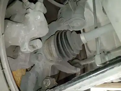 Автозапчасти б/у передняя правая кулачка за opel corsa e (x15) 1.3 cdti (08, 68) ссылки oem iam 