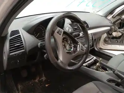 Peça sobressalente para automóvel em segunda mão tablier por bmw 1 (e87) 118 d referências oem iam   