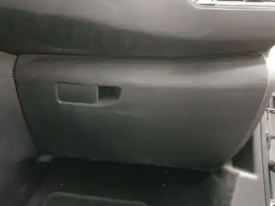 Автозапчастина б/у БАРДАЧОК для PEUGEOT 308 II (LB_, LP_, LW_, LH_, L3_)  Посилання на OEM IAM   
