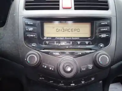 Peça sobressalente para automóvel em segunda mão SISTEMA DE ÁUDIO / RÁDIO CD por HONDA ACCORD BERLINA (CL/CN) 2.2i CTDi Sport Referências OEM IAM   