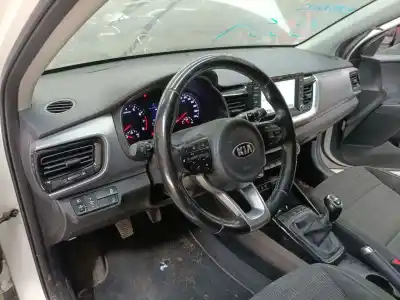 Автозапчасти б/у панель приборов за kia stonic (yb) 1.0 t-gdi ссылки oem iam   