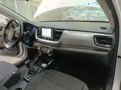 Автозапчастина б/у ПАНЕЛЬ ПРИЛАДІВ для KIA STONIC (YB) 1.0 T-GDI Посилання на OEM IAM   
