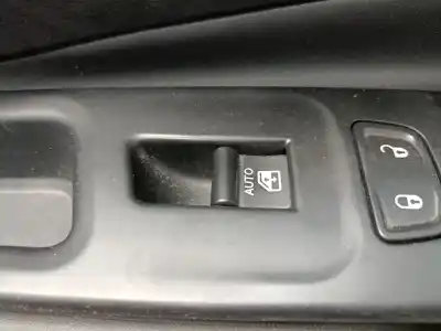 Автозапчасти б/у выключатель переднего правого окна за jeep renegade suv (bu, b1, bv) 1.4 4x4 ссылки oem iam 