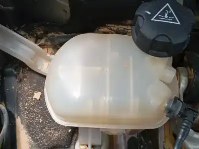 Pièce détachée automobile d'occasion VASE D'EXPANSION DE LIQUIDE DE REFROIDISSEMENT pour PEUGEOT 508 I (8D_)  Références OEM IAM   