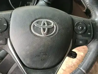 Автозапчастина б/у ПЕРЕДНЯ ЛІВА ПОДУШКА БЕЗОПАСНОСТИ для TOYOTA AURIS (_E18_) 1.6 D4-D (WWE185_) Посилання на OEM IAM   