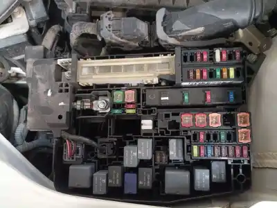 Автозапчасти б/у  за TOYOTA AURIS (_E18_)  ссылки OEM IAM   