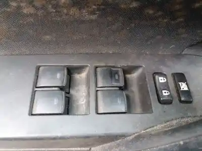 Peça sobressalente para automóvel em segunda mão botão / interruptor elevador vidro dianteiro esquerdo por toyota auris (_e18_) 1.6 d4-d (wwe185_) referências oem iam 