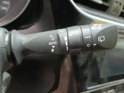 Peça sobressalente para automóvel em segunda mão comutador de limpa vidros por toyota auris (_e18_) 1.6 d4-d (wwe185_) referências oem iam 