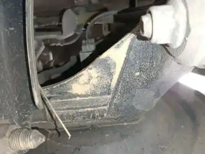 Peça sobressalente para automóvel em segunda mão manga de eixo traseira esquerda por toyota auris (_e18_) 1.6 d4-d (wwe185_) referências oem iam   