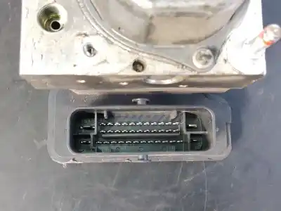 Peça sobressalente para automóvel em segunda mão abs por toyota auris (_e18_) 1.4 d-4d (nde180_) referências oem iam 4454002500 p3-a8-15-3 269637