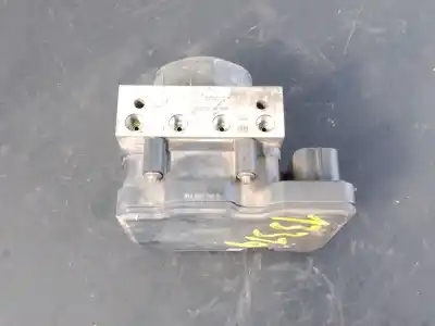 Peça sobressalente para automóvel em segunda mão abs por toyota auris (_e18_) 1.4 d-4d (nde180_) referências oem iam 4454002500 p3-a8-15-3 269637