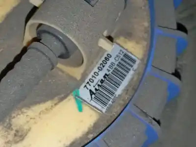 Peça sobressalente para automóvel em segunda mão boia / bomba combustível por toyota auris (_e18_) 1.4 d-4d (nde180_) referências oem iam 7701002060