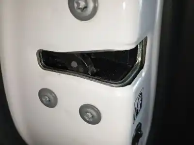 Peça sobressalente para automóvel em segunda mão fechadura da porta traseira esquerda por toyota auris (_e18_) 1.4 d-4d (nde180_) referências oem iam 