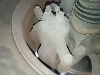 Peça sobressalente para automóvel em segunda mão pinça de travão dianteira direita por toyota auris (_e18_) 1.4 d-4d (nde180_) referências oem iam 