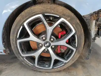 Recambio de automóvil de segunda mano de LLANTA para HYUNDAI I30 (PDE, PD, PDEN) 2.0 N referencias OEM IAM 225/40/18  