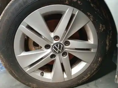 Pezzo di ricambio per auto di seconda mano Cerchione in lega per VOLKSWAGEN GOLF VIII (CD1) 1.0 TSI Riferimenti OEM IAM 205/55/16  