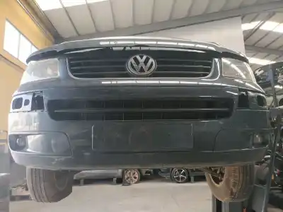 Автозапчастина б/у передній бампер для VOLKSWAGEN MULTIVAN V (7HM, 7HN, 7HF, 7EF, 7EM, 7EN) 2.5 TDI Посилання на OEM IAM   