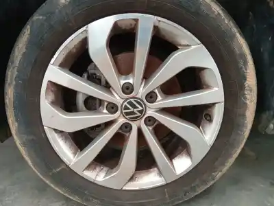 Автозапчастина б/у ШИНА для VOLKSWAGEN T-ROC (A11, D11) 2.0 TDI SCR Посилання на OEM IAM 215/55/17  