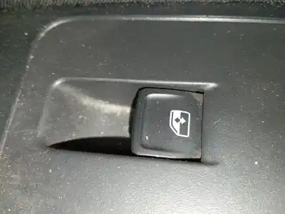 Pezzo di ricambio per auto di seconda mano interruttore alzacristalli anteriore destro per volkswagen t-roc (a11, d11) 2.0 tdi scr riferimenti oem iam 