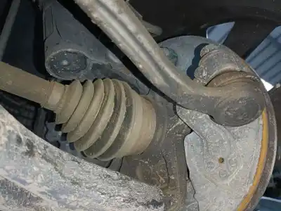 Pièce détachée automobile d'occasion Moyeu De Roue Avant Droite pour CITROEN C5 AIRCROSS (A_) 1.2 PURETECH 130 (ARHNSJ) Références OEM IAM   