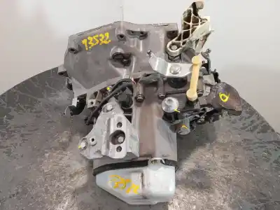 Автозапчастина б/у коробка передач для peugeot 207 furgoneta/hatchback (wa_, wc_) 1.4 hdi посилання на oem iam 20cq55 m1-b2-102 