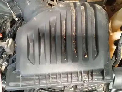 Pezzo di ricambio per auto di seconda mano FILTRO DELL ARIA per BMW 1 (F40) 118 D Riferimenti OEM IAM   
