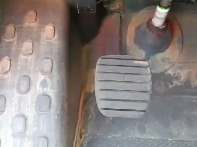 Piesă de schimb auto la mâna a doua PEDALÃ DE AMBREAJ pentru RENAULT TRAFIC III AUTOBÚS (JG_) 2.0 DCI 110 (JGMW) Referințe OEM IAM   