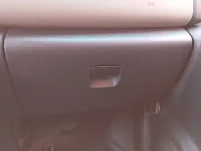 Peça sobressalente para automóvel em segunda mão PORTA LUVAS por RENAULT TRAFIC III AUTOBÚS (JG_) 1.6 DCI 125 (JGMH) Referências OEM IAM   