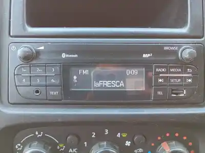 Recambio de automóvil de segunda mano de SISTEMA AUDIO / RADIO CD para RENAULT TRAFIC III AUTOBÚS (JG_) 1.6 DCI 125 (JGMH) referencias OEM IAM   