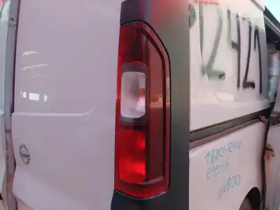 Recambio de automóvil de segunda mano de PILOTO TRASERO DERECHO para NISSAN NV300 FURGÓN (X82) 1.6 DCI 120 referencias OEM IAM   