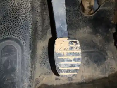 Peça sobressalente para automóvel em segunda mão PEDAL DA EMBREAGEM por RENAULT KANGOO EXPRESS (FW0/1_) 1.5 DCI 90 (FW0G, FW05, FW08, FW11) Referências OEM IAM   
