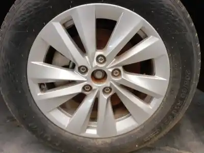 İkinci el araba yedek parçası YORULMAK için SKODA OCTAVIA IV COMBI (NX5) 2.0 TDI OEM IAM referansları 205/60/16  