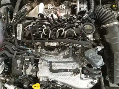 Tweedehands auto-onderdeel COMPLETE MOTOR voor SKODA OCTAVIA IV COMBI (NX5) 2.0 TDI OEM IAM-referenties DXRB  