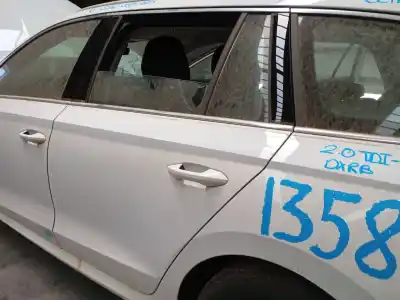 Peça sobressalente para automóvel em segunda mão porta do automóvel traseira esquerda por skoda octavia iv combi (nx5) 2.0 tdi referências oem iam   