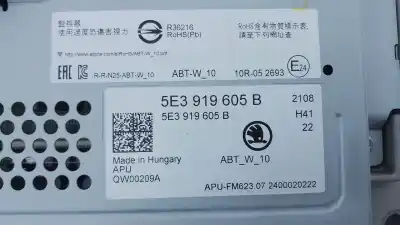 Peça sobressalente para automóvel em segunda mão sistema de áudio / rádio cd por skoda octavia iv combi (nx5) 2.0 tdi referências oem iam 5e3919605b e2-a1-3-5 