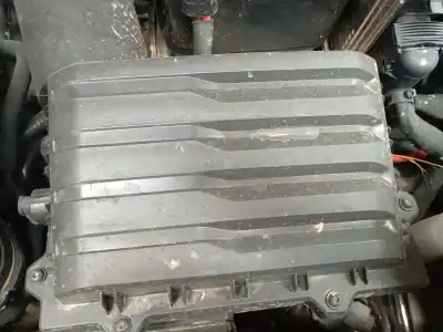 Pièce détachée automobile d'occasion FILTRE À AIR pour VOLKSWAGEN T-ROC (A11, D11) 1.5 TSI Références OEM IAM   