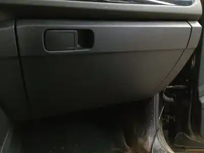 Recambio de automóvil de segunda mano de GUANTERA para VOLKSWAGEN T-ROC (A11, D11) 1.5 TSI referencias OEM IAM   