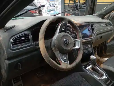 Second-hand car spare part dashboard for volkswagen t-roc (a11, d11) 1.5 tsi oem iam references   