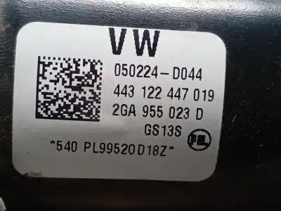 Pièce détachée automobile d'occasion MOTEUR D'ESSUIE-GLACE AVANT pour VOLKSWAGEN T-ROC (A11, D11) 1.5 TSI Références OEM IAM 2GA955023D  
